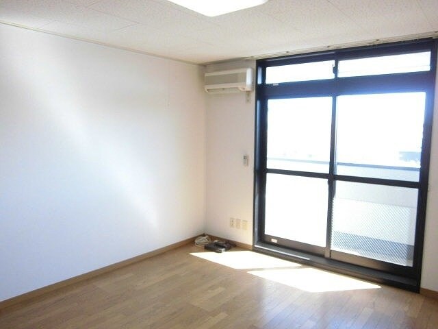 レオパレス出藍の物件内観写真