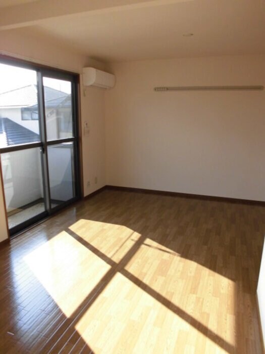 リヴェール上柴の物件内観写真