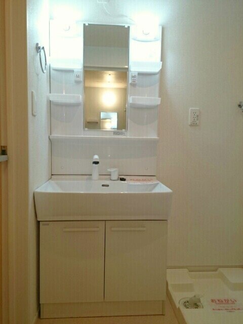 レジェンドXIVの物件内観写真