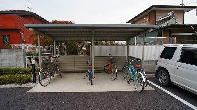 ヴィラKARASAWA Bの物件内観写真