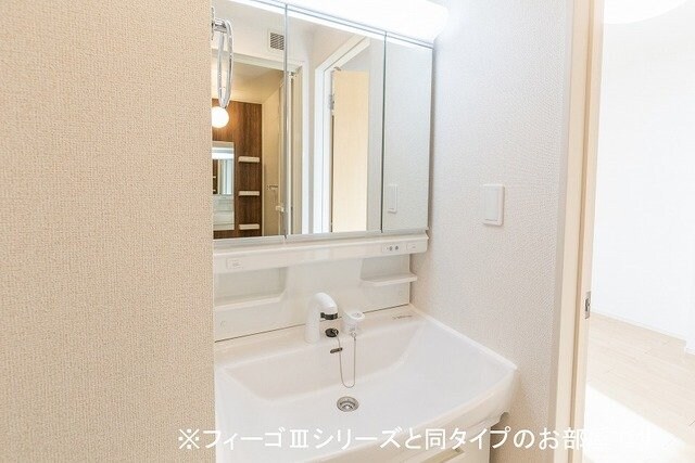 カーサ セレーノの物件内観写真