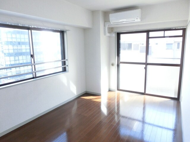 ロイヤルパレス綾瀬の物件内観写真