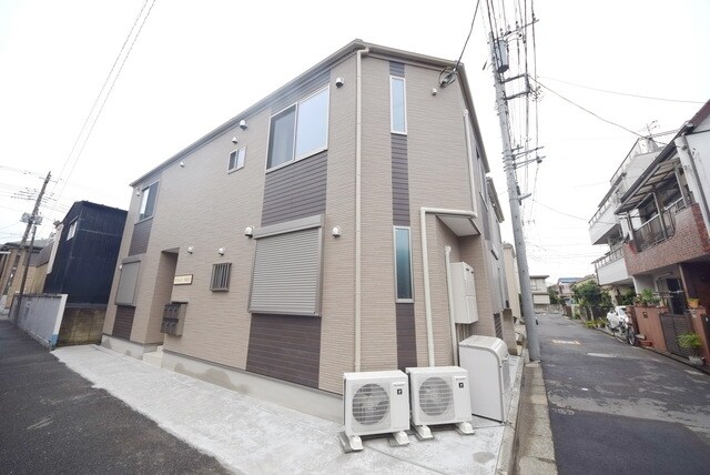 グランドール足立の物件外観写真