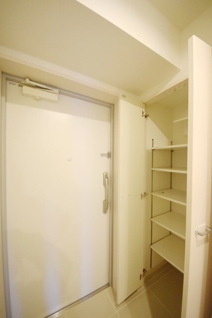 ユリカロゼ西新井の物件内観写真