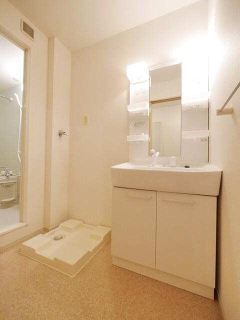 レジデンスガーデンIの物件内観写真