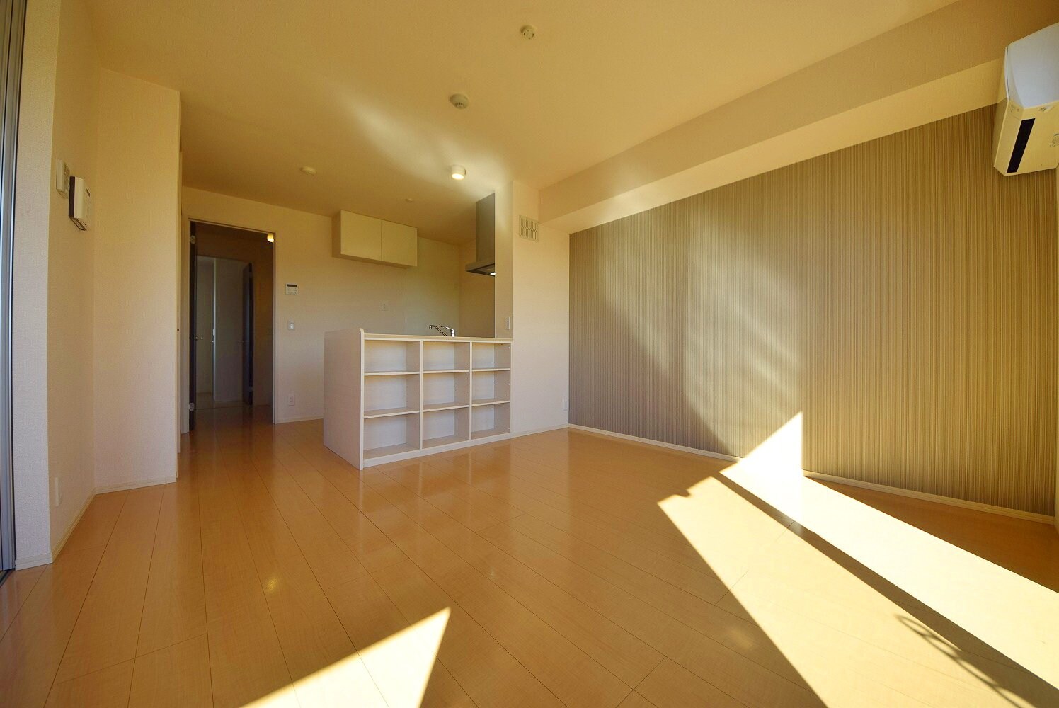 カーサ・ドマーニCの物件内観写真