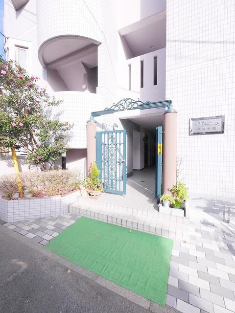 ベルドゥムール草加金明の物件内観写真