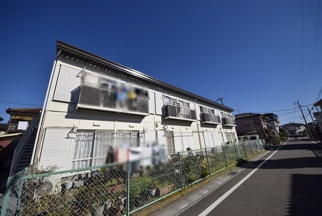 ホワイトハイツの物件外観写真