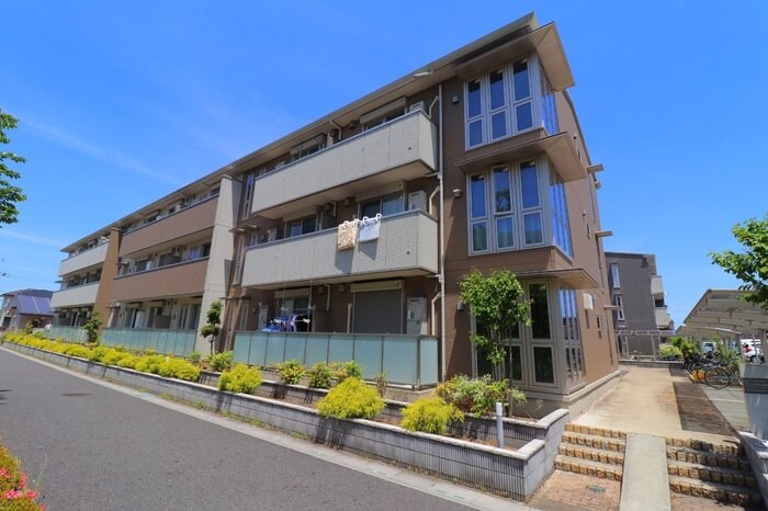 ロイジェントパークスレイクタウンII Aの物件外観写真