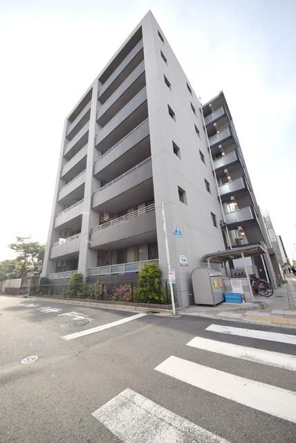 グリーンパレスの物件外観写真