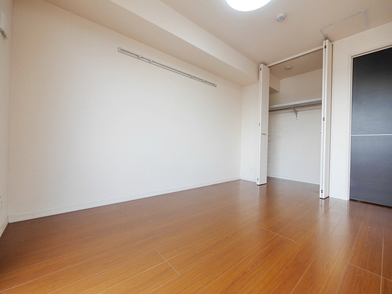 アヴァンセーヌ草加の物件内観写真