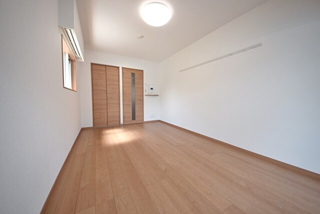 グランフォース谷在家の物件内観写真