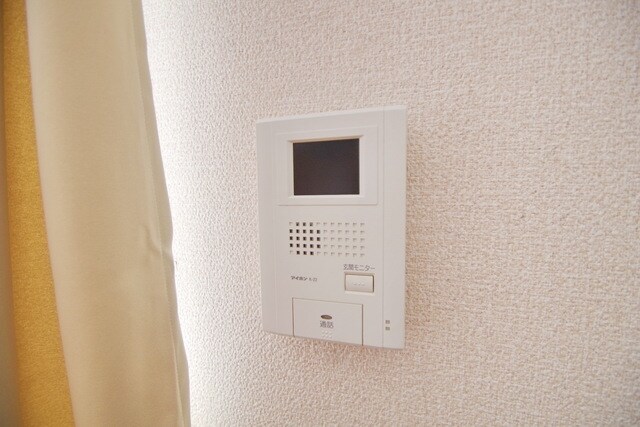 レオパレスネスト鳶尾の物件内観写真