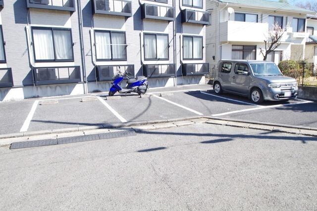 レオパレスネスト鳶尾の物件内観写真