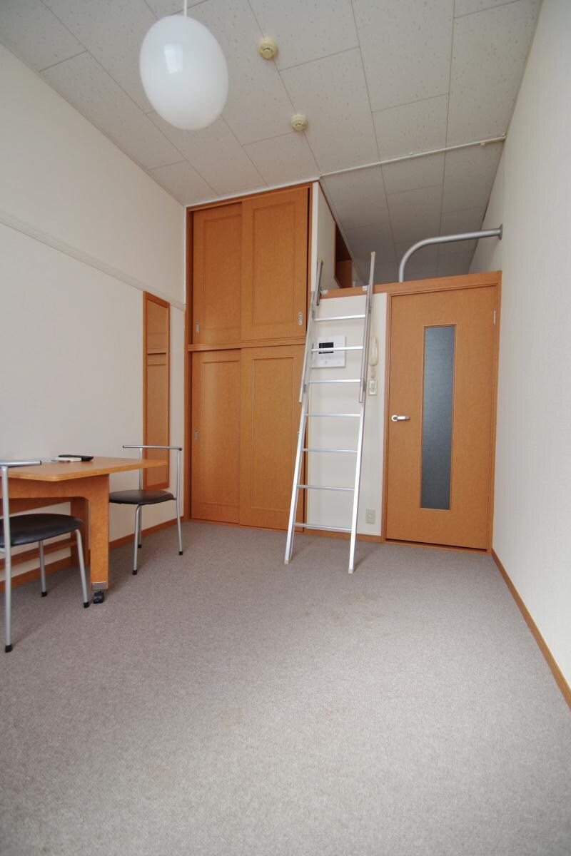 レオパレスエメラルドの物件内観写真