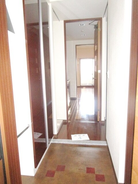 コンソラーレ本厚木の物件内観写真