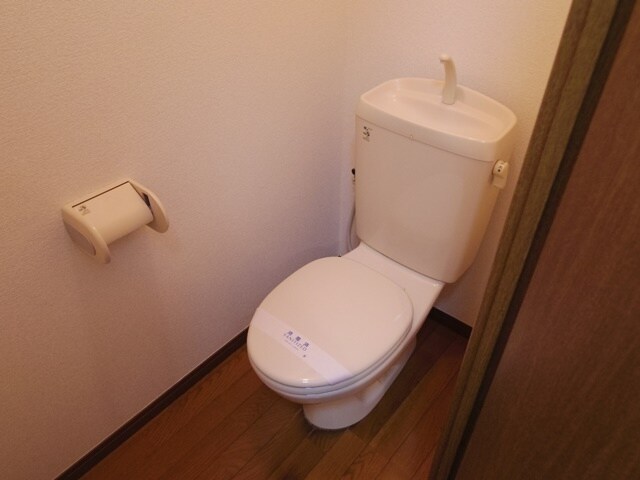 アンプルールブワ湘南の物件内観写真