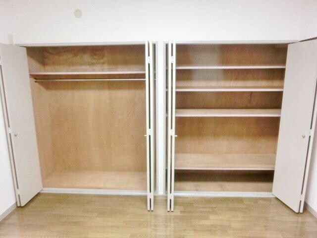 フォレストコートの物件内観写真