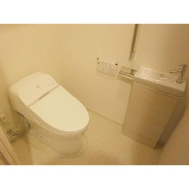 ザ・パークハウス 西新宿タワー60の物件内観写真