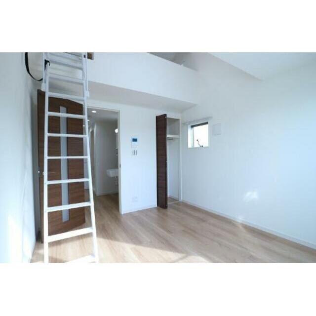 コンフィア目黒本町の物件内観写真