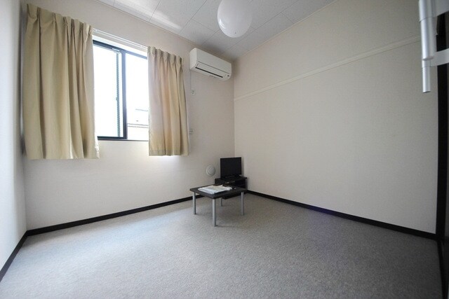 レオパレスKIMISUNの物件内観写真