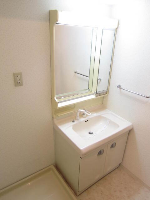 コロネード春日の物件内観写真