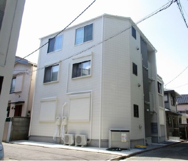 I-SQUAREの物件外観写真