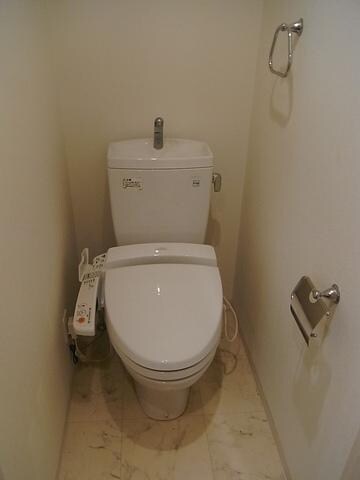 レジディア上落合の物件内観写真