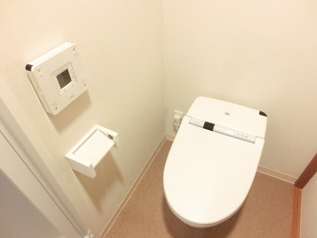 グリーンヒルズ河田町の物件内観写真