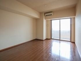 プライムアーバン新宿夏目坂タワーレジデンスの物件内観写真