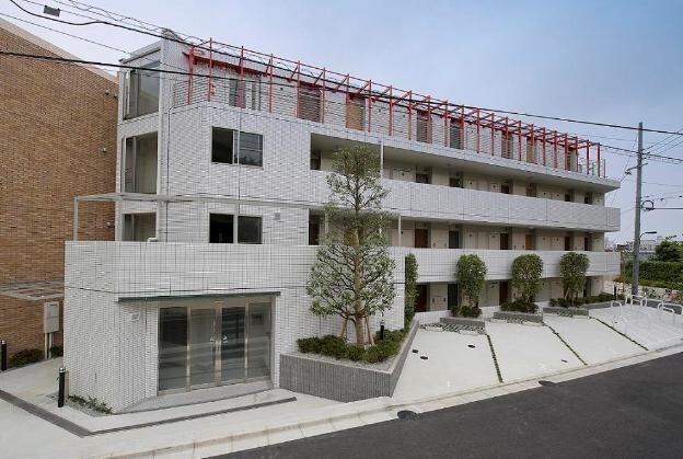 F.S.C.新宿マンションの物件外観写真