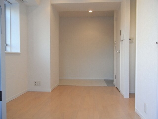 ムーブメンツ西早稲田の物件内観写真