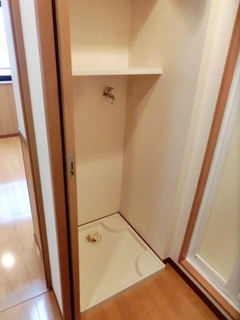 モンシャトー中野新井館の物件内観写真