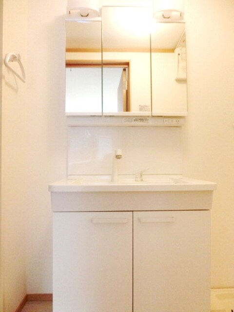 フォレストコート東中野の物件内観写真