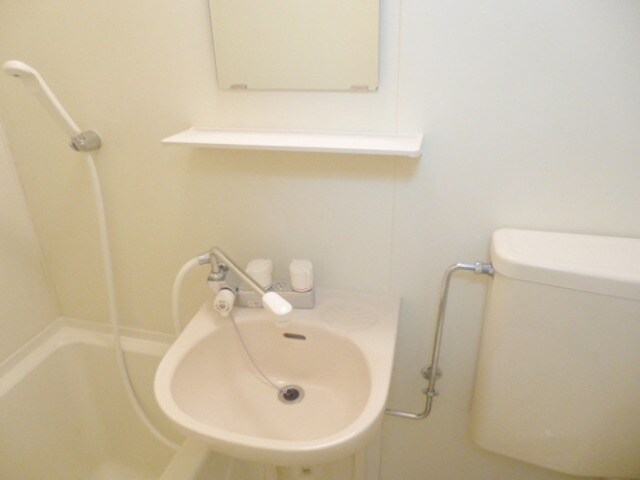 ジョイフル幡ヶ谷弐番館の物件内観写真