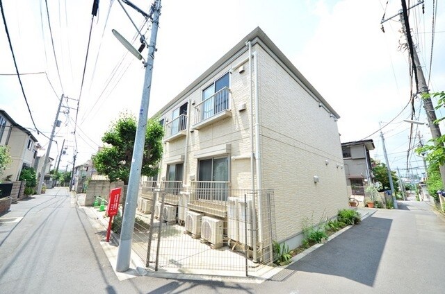 メゾンリュミエールの物件外観写真