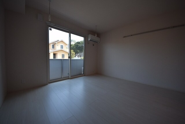 ヴェルサン調布の物件内観写真