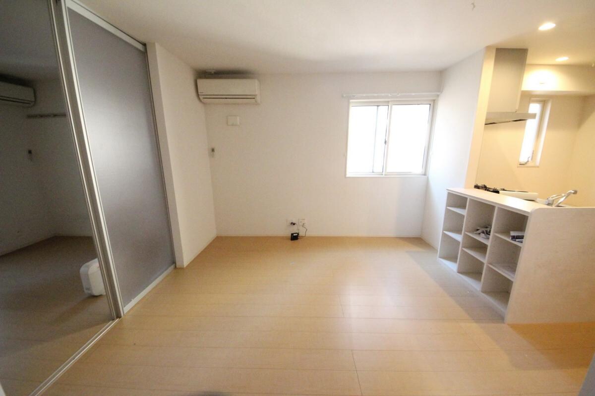 ルミエール西新宿の物件内観写真