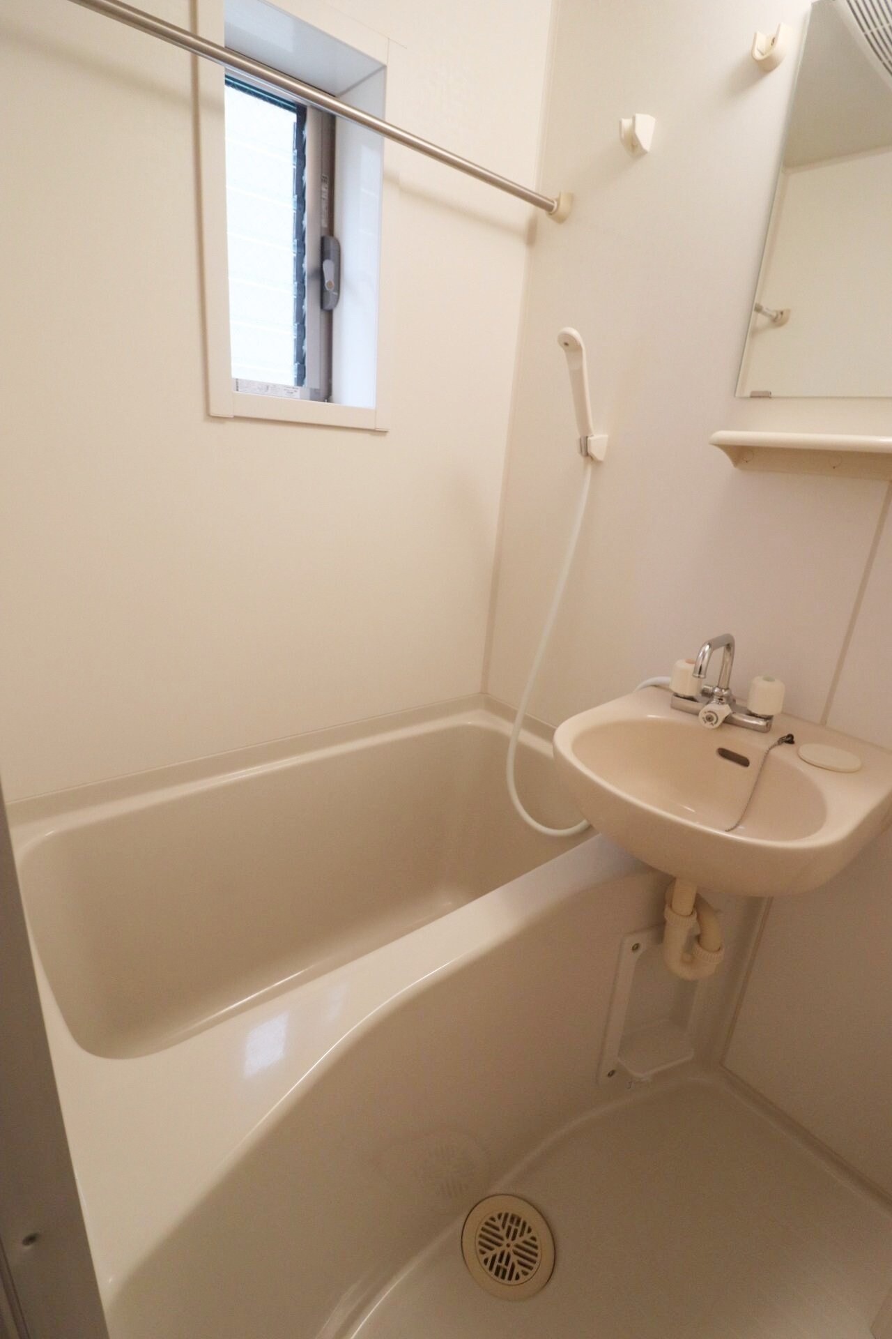 シャイニーソフト高円寺の物件内観写真