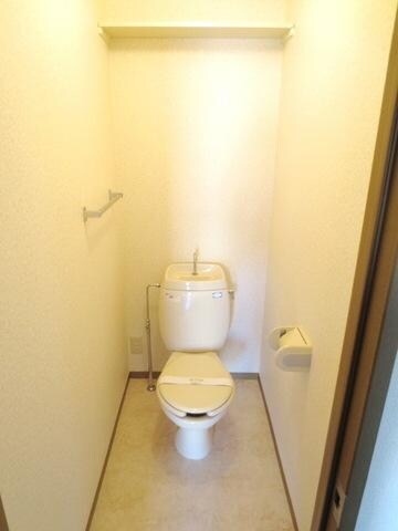 アヴァンティコートA の物件内観写真