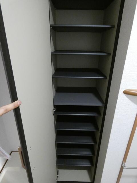 コスモリード蚕糸の森公園の物件内観写真