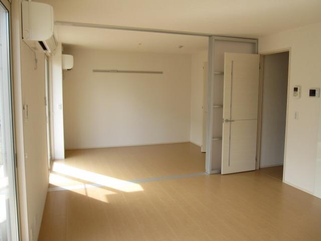 コモレビ大蔵 B棟の物件内観写真