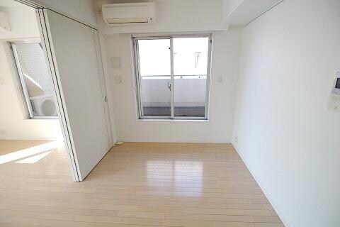 プラウドフラット仙川IIの物件内観写真