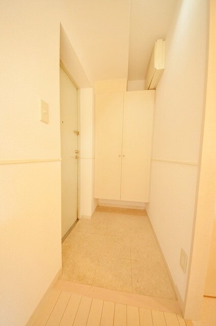 コンフォリア新中野IIの物件内観写真