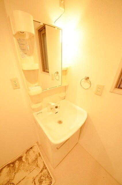 コンフォリア新中野IIの物件内観写真