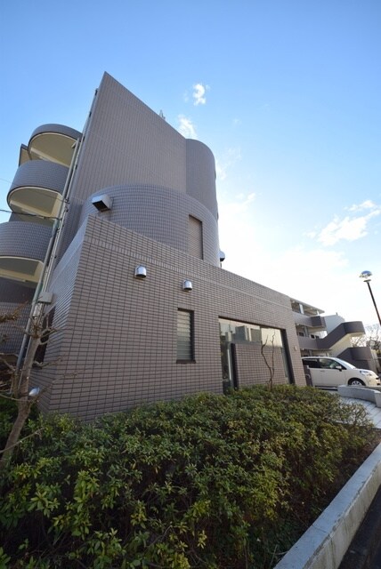 第2ゼルコーバ烏山の物件外観写真