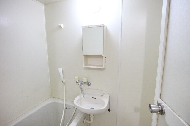 ジュネス若林の物件内観写真