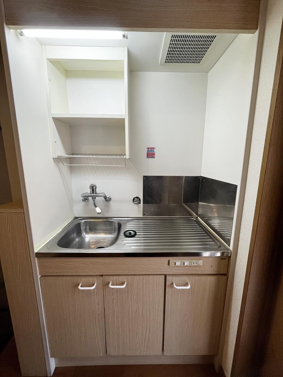 ホームタウンハウス坂町の物件内観写真