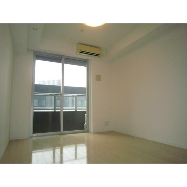 ファーストリアルタワー新宿の物件内観写真