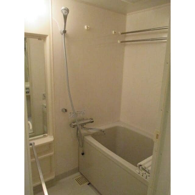 ファーストリアルタワー新宿の物件内観写真